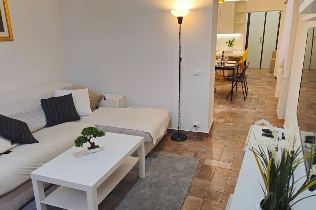 Cozy Modern With Terrace - Pantheon * Rom